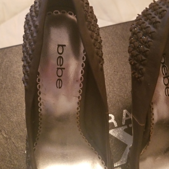 Bebe grey pumps with black stone detail - Picture 3 of 3